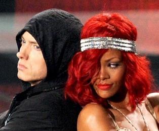 Eminem & Rihanna, Radar Love door The