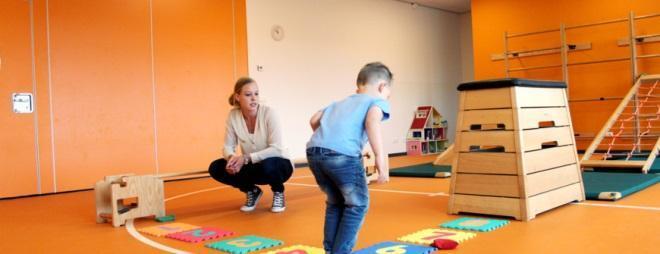 Logopedie in de school! Logopedie in de school Bij ons op school is er de mogelijkheid om uw kind op school onder schooltijd naar de logopedist te laten gaan.