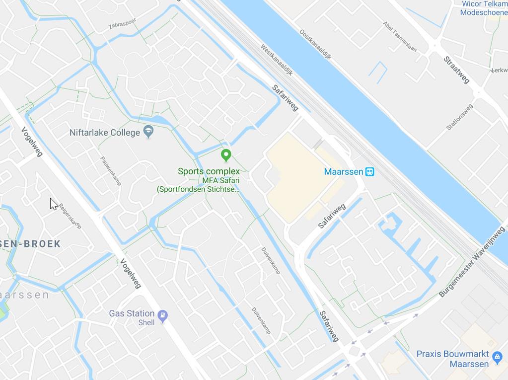 1 Inleiding Rondom woon-/winkel-/werkgebied Bisonspoor in Maarssen wordt in de woonwijken overlast ervaren van parkeerders (bijvoorbeeld: forenzen/winkeliers/kantoorpersoneel/ bewoners).