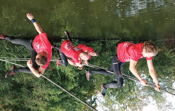 Door een aantal aanpassingen in het parcours zijn zo n extra 100-tal palen in lengtes van 4-6 meter nodig om de uit dagende hindernissen en