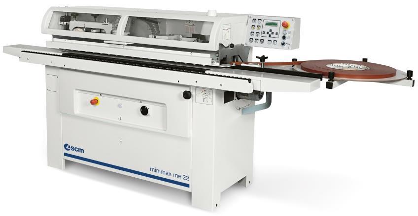 SCM Minimax ME 22 Pneumatische schaar voor het precies afknippen van het kantenmateriaal voor en achter. Aandrijving van de platen via een brede riem in het frame. Kleven tot 2 (5) mm kantenmateriaal.