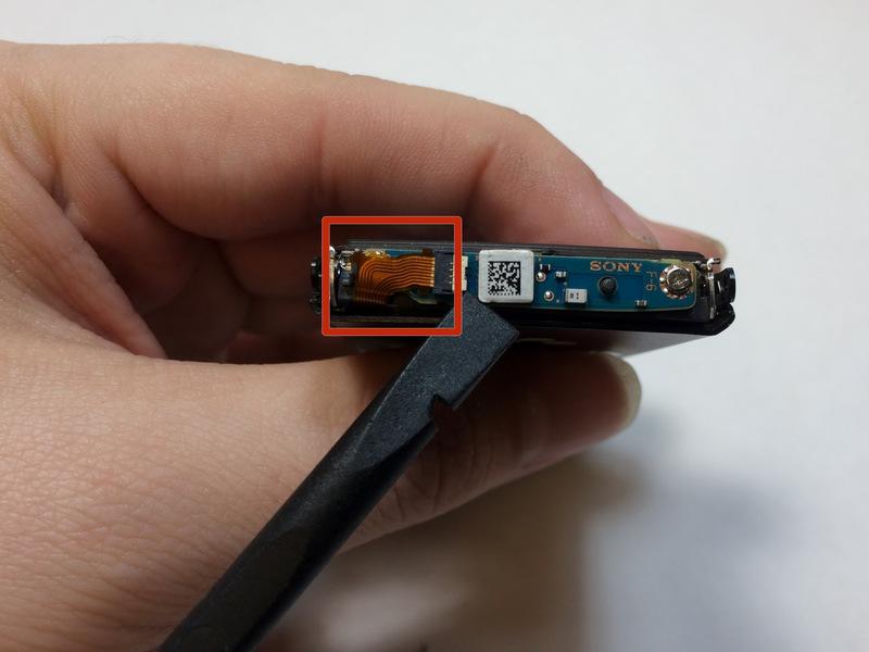 Stap 5 Verwijderen van de Bluetooth module Gebruik het