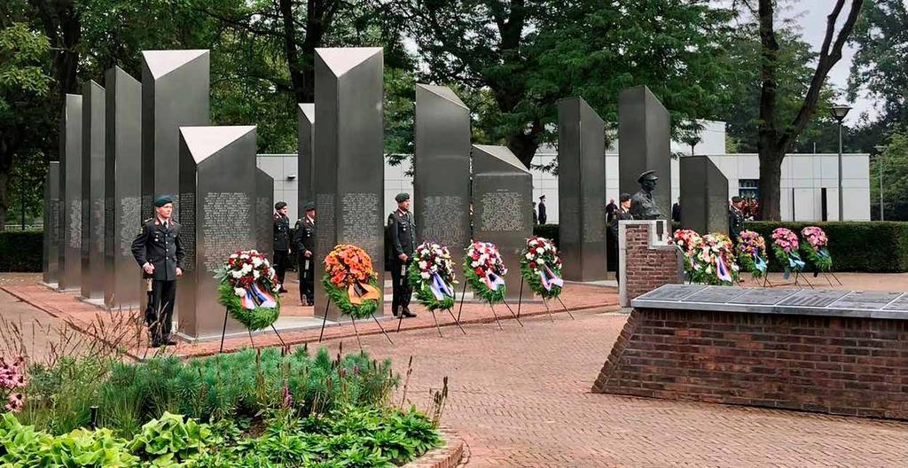 NIEUWS Herdenking Nationaal Indië-monument: Noodgedwongen sobere, waardige ceremonie Nu tijd om het lange zwijgen van een haast vergeten generatie definitief te doorbreken (Laat) de onvermijdelijke