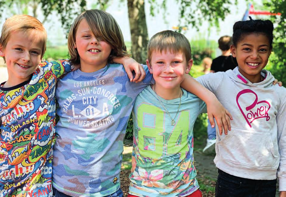 Kinderopvang Schooltijden Kinderopvang Kinderopvang 0 tot jaar Wij zijn een groene kinderopvang waar de goede en gezonde ontwikkeling van het kind centraal staat.