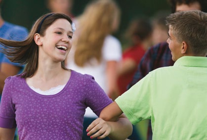 na te denken, je gevoelens te toetsen, en geestelijke leiding te ontvangen. Dansen kan leuk zijn en biedt de mogelijkheid om andere mensen te ontmoeten. Het kan echter ook verkeerd gebruikt worden.