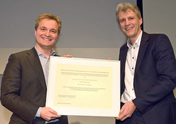 Antoni van Leeuwenhoekprijs 2014 voor Carsten Linnemann De Antoni van Leeuwenhoekprijs 2014, een prijs die jaarlijks wordt toegekend aan een talentvolle jonge onderzoeker, ging naar kankeronderzoeker