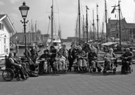 2009 In maart genieten de bewoners van Nieuw Unicum van een fijne week varen tijdens de bootvakantie. om de beginselen van het golfen onder de knie te krijgen.