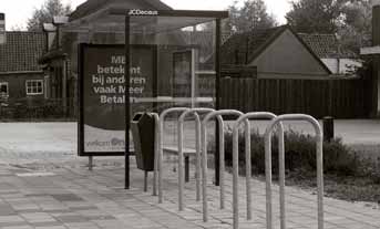 fiets te stallen zodat autoloze reizigers snel en met een gerust hart ( mijn fiets staat veilig ) in een bus of tram kunnen stappen.