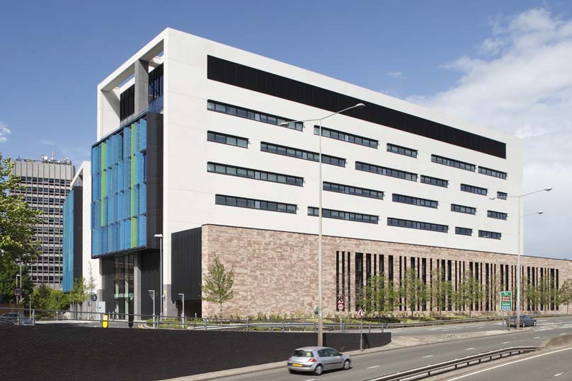 Severn Trent Headquarters Architect: Webb Gray Architects, Birmingham Investeerder: Severn Trent Water Hoofdaannemer: BAM Construct UK