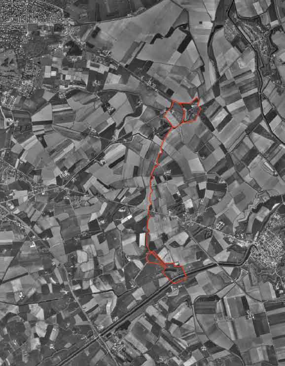 VIOE - Rapporten 02 5 In de streek van Knokke-Heist zijn nog veel resten van de militaire activiteit overgebleven. De gele lijn is de Cantelmolinie.