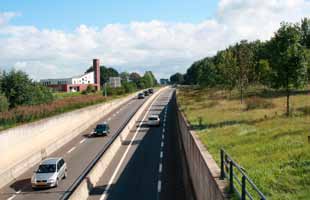 Duurzaamheid van de weg N34 De provinciale weg N34 verbindt Ommen met de aansluiting op de A28 nabij Groningen. De weg is drukbereden en er gebeuren regelmatig ongelukken.