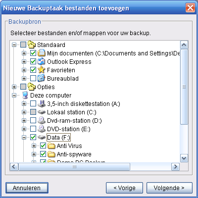 6.2.Back-up bron De bron van een back-up bepaalt welke bestanden en/of mappen tot de back-up set zullen behoren.