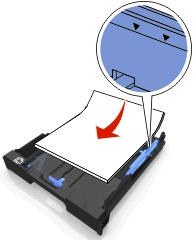 Papier en originele documenten in de printer plaatsen 30 3 Als u A4- of Legal-papier plaatst, drukt u het lipje in en trekt u de lade uit.