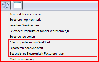 11 Acties binnen Alexion CRM OPDRACHT 5 Klik op Annuleren. Alexion CRM laat een voortgangsdialoog zien waarop te zien is hoeveel kenmerken geëxporteerd zijn.