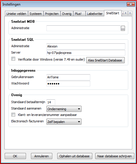 13 Instellingen 13.8 HET TABBLAD SNELSTART SnelStart kent 2 typen administratie. Op dit tabblad kunt u het gewenste administratietype invoeren. U kunt kiezen voor SnelStart MDB of Snelstart SQL. 13.8.1 SNELSTART MDB Voor SnelStart MDB selecteert u door middel van het keuzeknopje het gewenste bestand op uw harde schijf of netwerk.