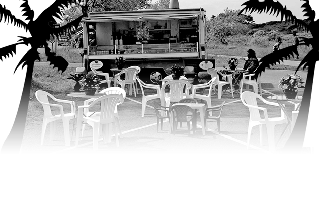 Deze week t/m donderdag 30 juni 2005 3 gangen menu Hors d oeuvre Kipfilet Hawaïenne met gebakken ananas, gebakken banaan, kerriesaus en 3 kleurenrijst Chipolata bavarois Boulevard Barnaart 22 2041 JA