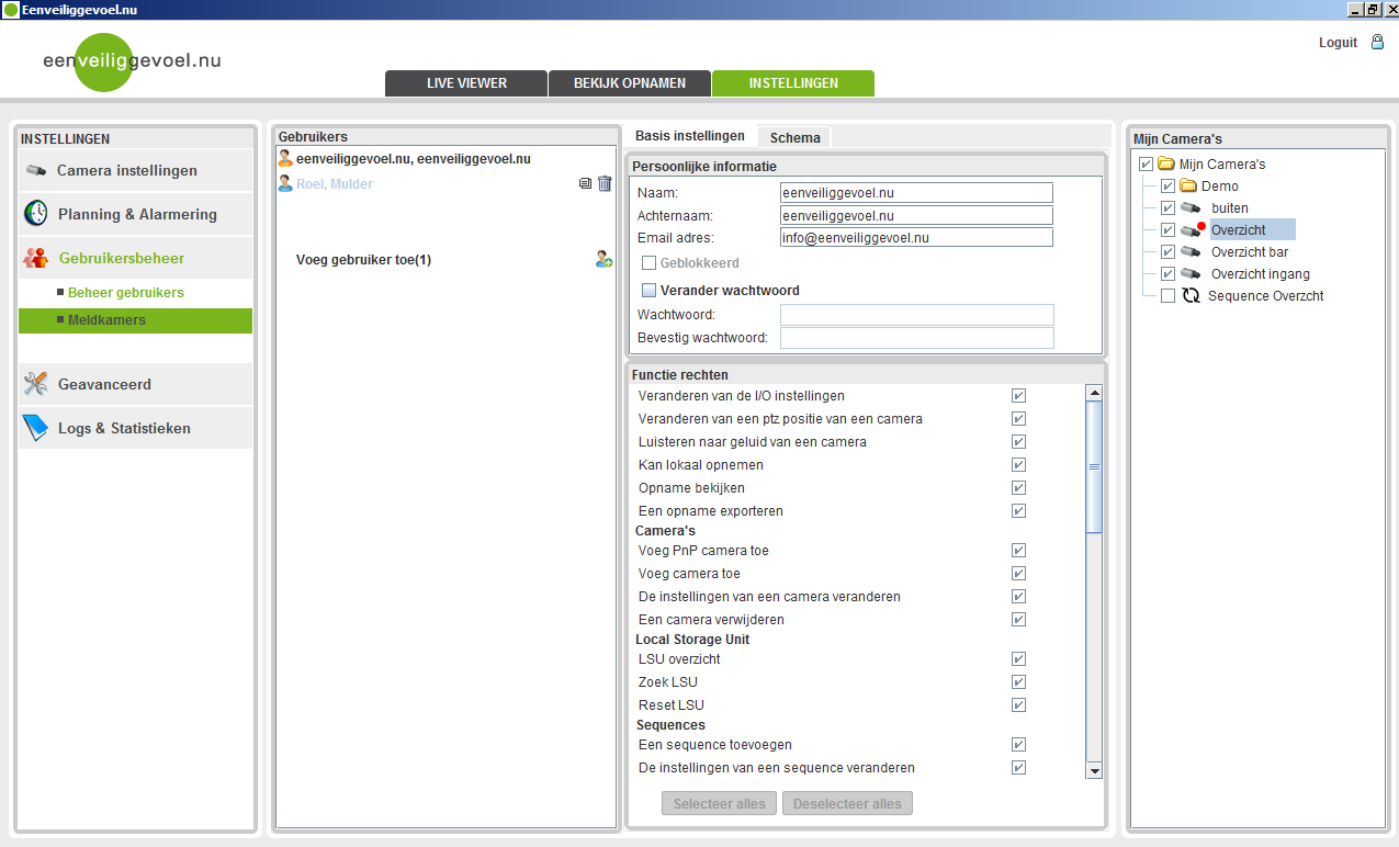 Gebruikersbeheer: 1. Extra gebruikers Hier kunt u extra gebruikers aanmaken en hun eventuele functie en camera rechten toekennen.