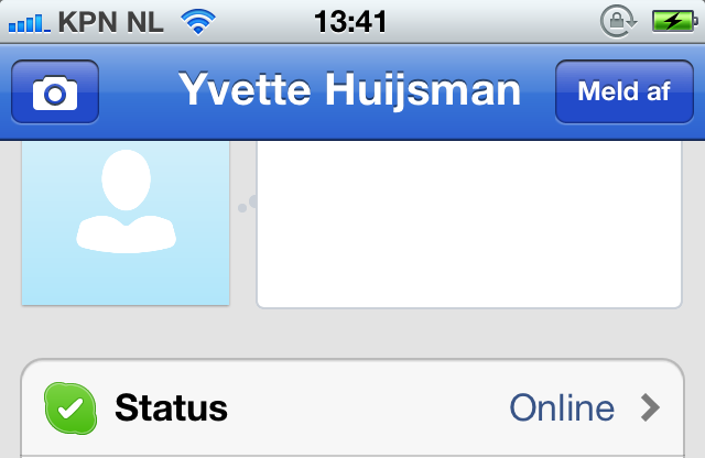 13 De contactpersoon is toegevoegd aan de contactpersonenlijst: Als uw contactpersoon uw contactverzoek geaccepteerd heeft, verandert op uw iphone/ipad zijn Skype-status: Het symbool laat zien dat