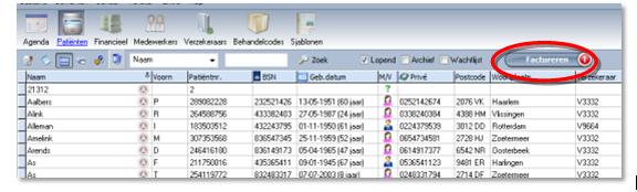 XI. FACTUREREN Om te factureren kiest u voor de knop Overzichten onder Patiënt. Zie voor algemene informatie over het maken van overzichten het hoofdstuk Overzichten (algemeen).