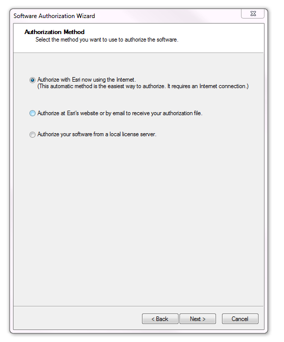 Page 9 of 17 Het autoriseren van de software vereist een verbinding met het internet. Als de computer, waarop u de software wil autoriseren verbonden is met internet, kiest u voor de eerste optie.