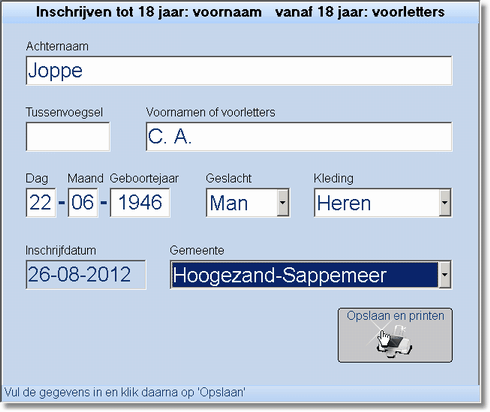 Inschrijven 2 3 Inschrijven a. Verplichte gegevens Als een klant binnenkomt en gecheckt is of hij/zij tot de doelgroep behoort, wordt gevraagd of men voor de eerste keer komt.