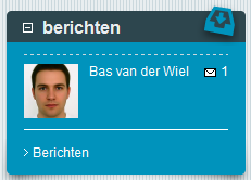 Typ het bericht en klik op Berichten lezen in Acadin Als je een nieuw bericht van je begeleider hebt, zie je dat direct in het blok berichten. Klik in het blok berichten op het envelopje.