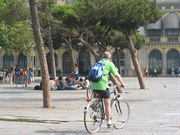 De rest van de dag en de volgende dag kan je de fietsroutes volgen die we voor je hebben uitgezet. Voor een leuk en lekker verblijf in Barcelona vind je de nodige informatie in het SNP-reispakket.