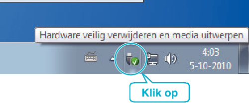 Kopiëren Een backup maken van alle bestanden Controleer voor u een backup maakt of er genoeg vrije ruimte is op de harde schijf (HDD) van de computer 1 Open de LCD-monitor 2 Sluit de USB-kabel en de