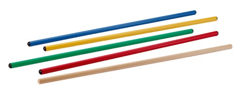 Stok-hockey Stok-hockey wordt gespeeld met een houten of kunststof stok van (liefst) 1 meter lengte en een werpring (luchtgevuld of rubber).