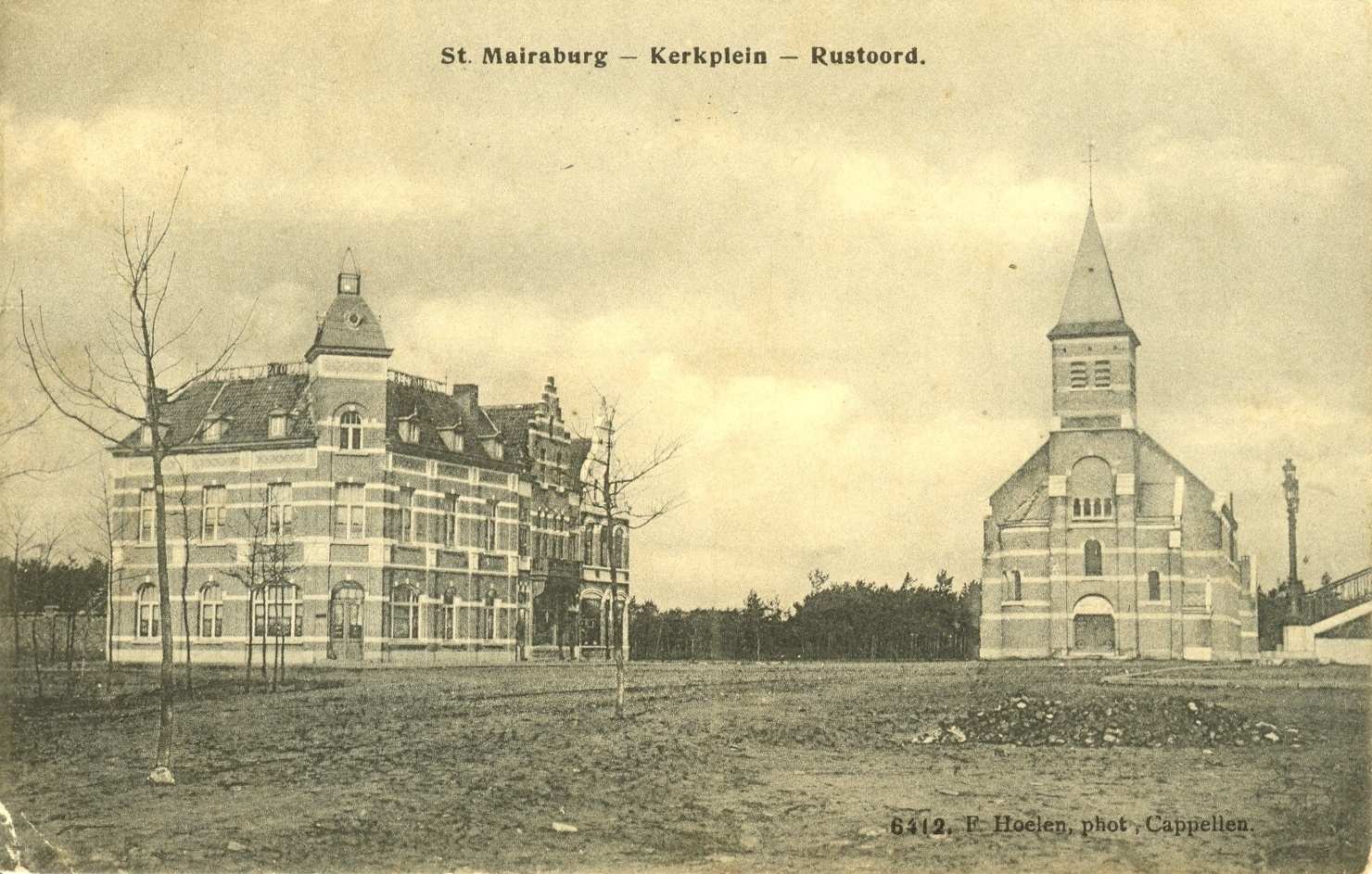 In die tijd was er een grote rivaliteit tussen de jongens van het centrum (middenstand) en de Kaartse Rakkers (de boerenzonen).