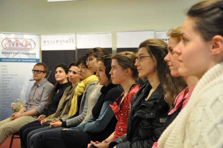 Activiteitenverslag 2013 In 2013 werd alleen het Internationaal Fluitconcours voor studenten georganiseerd.