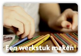 Hoe gebruik je de catalogus? Wat is een index? Hoe staan de informatieve boeken gerangschikt in de bibliotheek? Na de presentatie gaan de kinderen zelf aan de slag met zoekvragen.