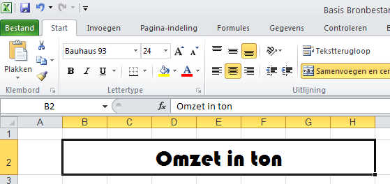 Je werkt nu verder op het tabblad 'Uitwerking opdracht' tenzij anders wordt aangegeven. 3. Voeg cel B2t/m H2 samen. Deze cel wordt voortaan aangeduid als cel B2. 4.