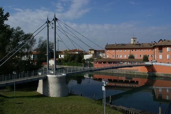 met de rustige vaarwegen en kust kanalen. De regio heet Friuli en ligt dicht bij Veneto, in het Noordoosten van het land, dicht bij de Sloveense grens.