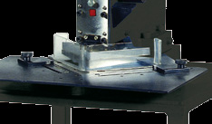 A16.18 NLR 150 Uithoekmachine op voet Plaatbewerking - Felsmachines en uithoekers art.nr. 161304 Uithoeker van topkwaliteit, gefabriceerd in Europa.