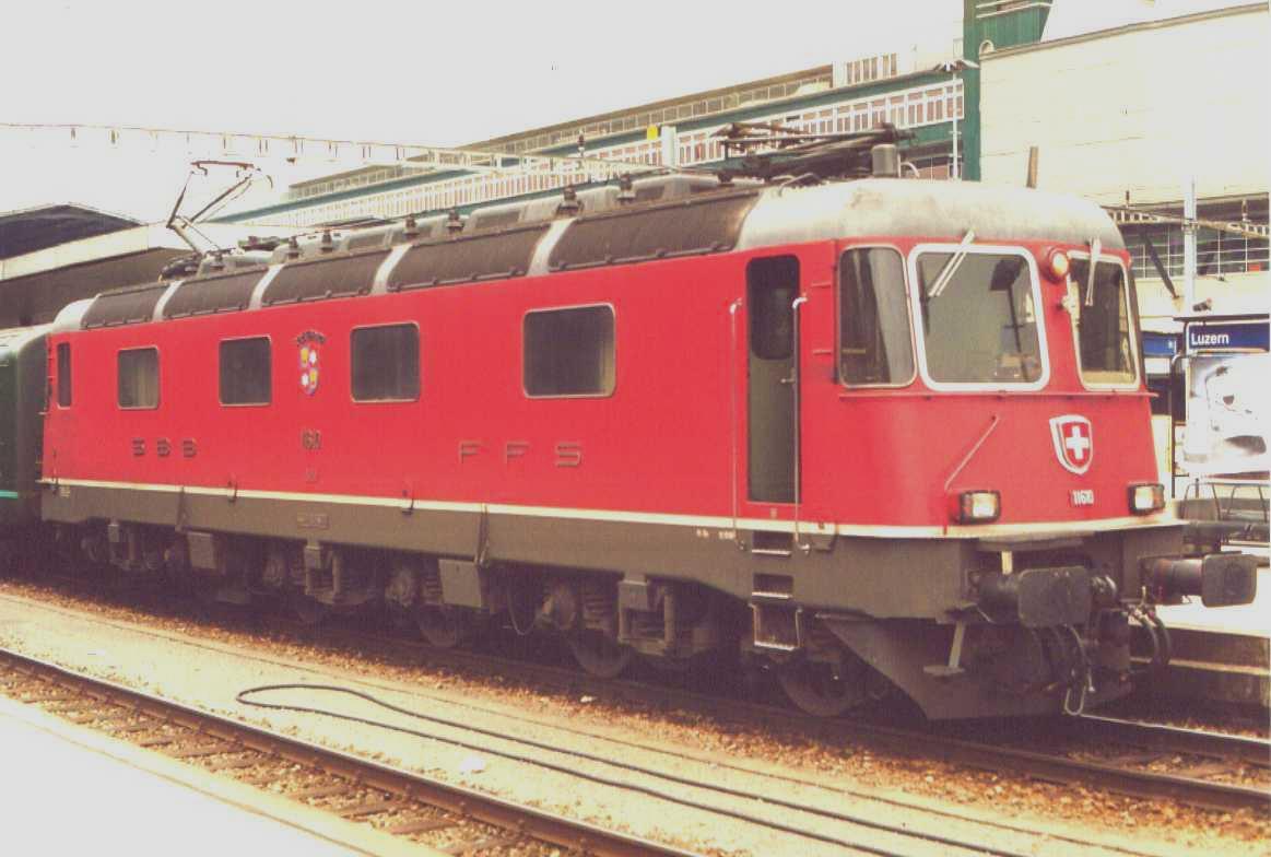 LOCOMOTIEVEN Enkele recente ontwikkelingen zijn: SNCF BB36000 Astride (25kV AC, 1,5 kv DC, 3 kv