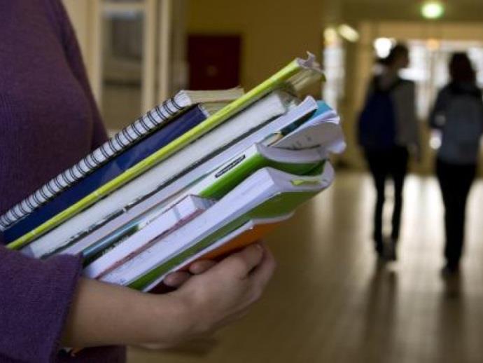 Gemeente Moerdijk Schoolstartpakket voor brugklassers In West-Brabant ligt de gemeente Moerdijk. Een gemeente met 36.