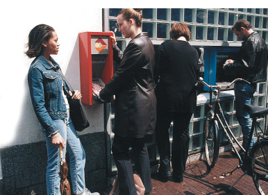 ........................................................................................... Oversight De Nederlandsche Bank draagt ook bij aan de goede werking van het betalingsverkeer door toe te