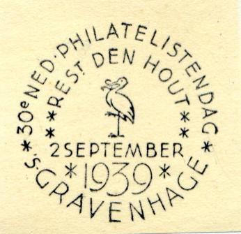 Afdruk rechts met de losse dagkarakters als ontwerpafdruk voordat het stempel werd verstrekt. Gebruiksperiode van zaterdag 1 juli 1939 tot en met zondag 16 juli 1939.