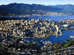 Aankomst tenslotte in het kustplaatsje Nanaimo waar nog tijd rest voor een aangename wandeling langs de Harbourside Walkway om te genieten van de omgeving, de winkeltjes, parkjes en terrasjes.