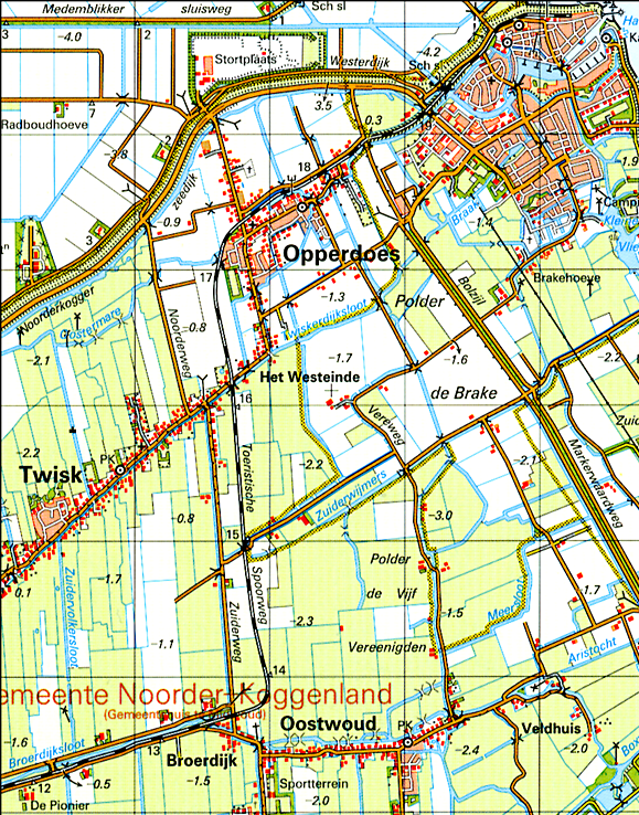 bron 15 Een stukje van de spoorlijn tussen Hoorn en Medemblik Medemblik Toeristische oeristische Spoorlijn Legenda: spoor akkers weilanden gebouwen water bos/park 0 500 1000 m Een deel van de