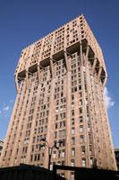 Toen de Torre Velasca aan het eind van de jaren 50 werd gebouwd symboliseerde de toren een nieuw, modern Milaan.