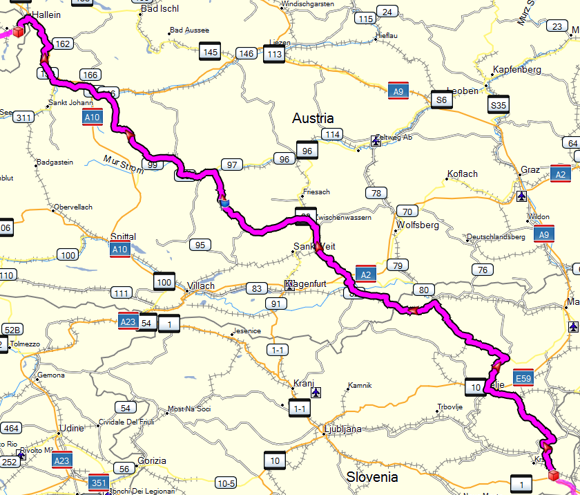 Route 11 Brezice Grad - Adelaarsnest 407 km. Op 145 km. Oostenrijkse grens Nog 262 km. Op 398 km. Duitse grens Nog 9 km. Op 407 km.