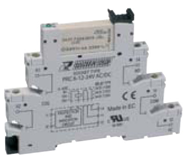 Hardware: De SM-I/O 32 optiemodule is uitgerust met een female 37 pins sub-d connector.