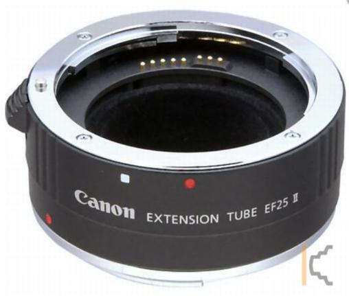 3.2. Camera met verwisselbare lens - Reflexcamera of systeemcamera (hybride) - Deze kan je uitrusten met Close-up objectieven, tussenringen, extenders of macro-objectieven Close-up objectieven Een