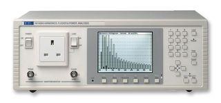 Voeding en bekabeling Wat is: Inrush current en waarom is dit belangrijk? Lumotech drivers: geen ingangs elco inrush current is laag. Alleen X2 filter condensatoren minimale inschakelpiek.