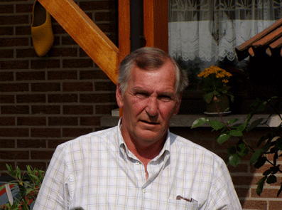 Duivenpost nieuwsbrief week 2010 8 p1 Vanloffelt Ivan.