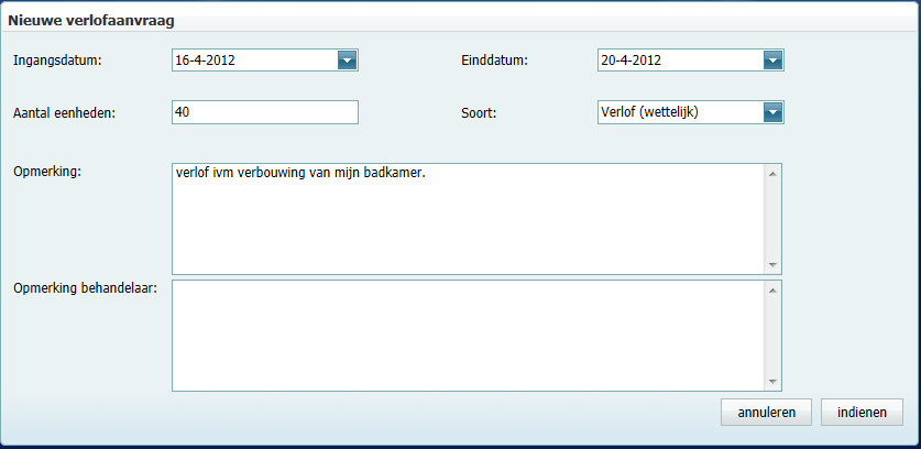 Naast de ingangs- en einddatum vult u het aantal uren verlof in evenals het soort verlof. Ook is het mogelijk om een Opmerking aan de verlofaanvraag toe te voegen.