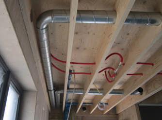 Ventilatiekanalen zijn in de verdiepingsvloer te integreren Hoge mate van flexibiliteit voor positie toevoerventielen