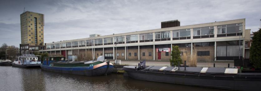 Voorraad bedrijfsruimte Voorraad bedrijfsruimten krimpt De voorraad bedrijfsruimte in Groningen kromp afgelopen jaar met 3,3% tot ruim 1.370.000 m2 verdeelt over 1.753 objecten.